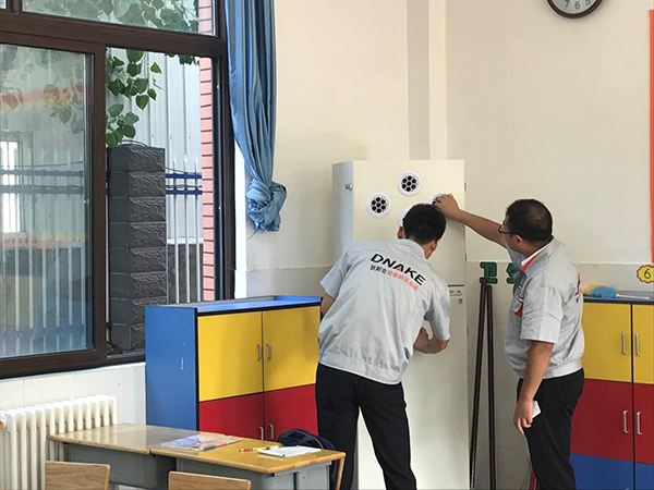 河南师大第二附属小学开装狄耐克新风系统