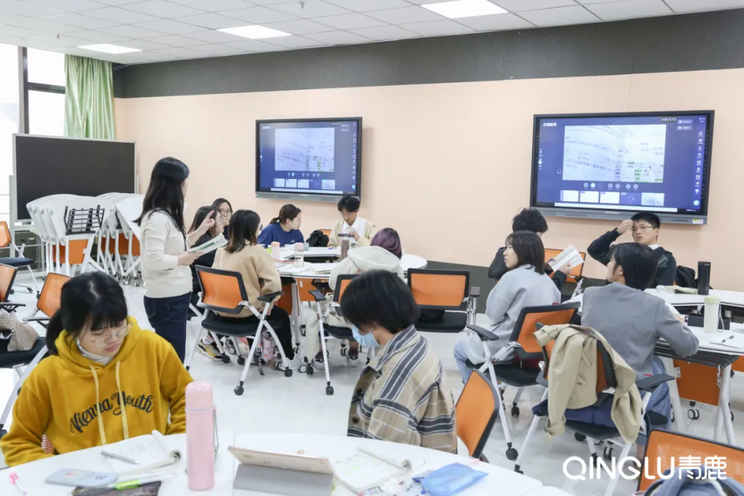 湖南大学的青鹿智慧教室已常态化使用