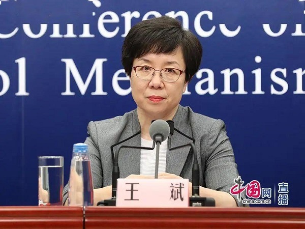 學校如何維護教室的采光條件來保護學生視力