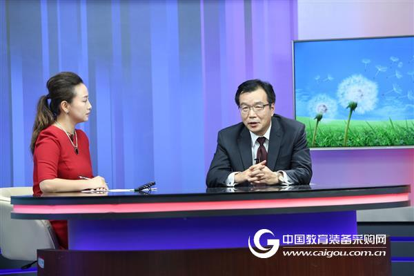 行業大咖齊聚無錫電教館，共話智慧教育