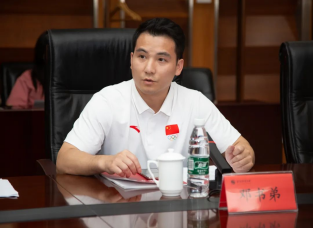 北京體育大學舉辦冠軍班學生代表座談會