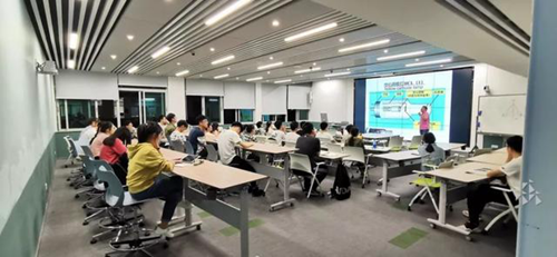華南理工大學建設智慧教室,開啟智慧教育新模式