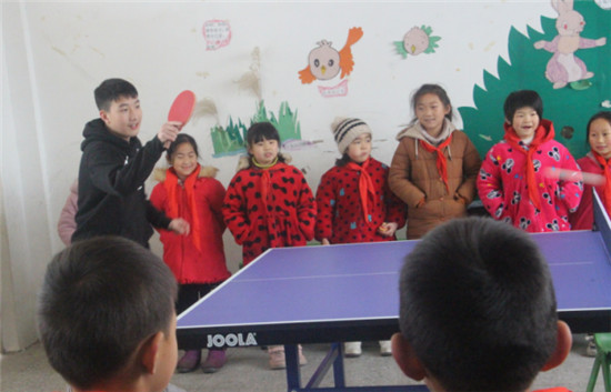 為愛益起“乒”,滿幫集團助力希望小學體育教學