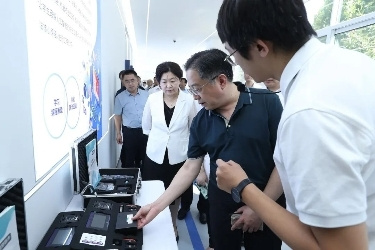 威盛教育加速布局：濟南市歷下區首個人工智能教育示范中心落地啟動！