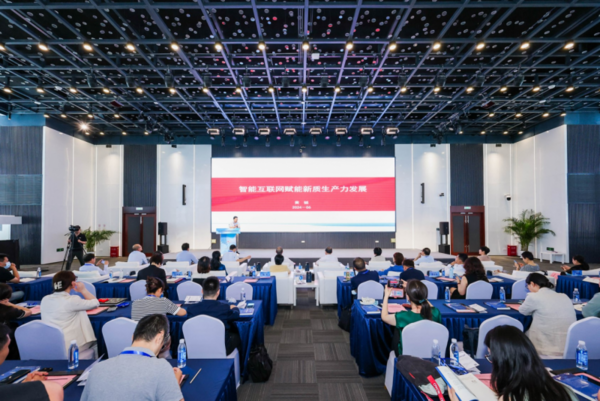 魏振水：場景應用是教育大模型發展的重要元素