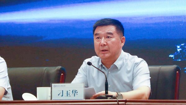 河南省高?？萍紕撔卖咝Ｆ蠊步ㄑ邪l中心工作推進會召開