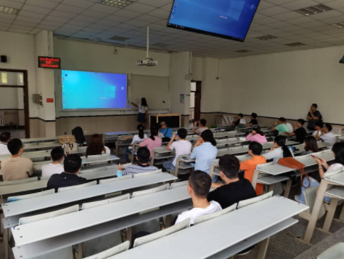 大連理工大學開發區校區完成公共教室智能多媒體系統建設工作