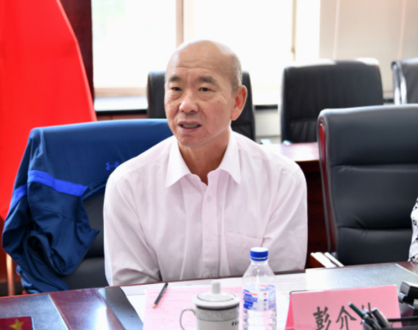 黑龍江省老科協領導來黑龍江中醫藥大學調研