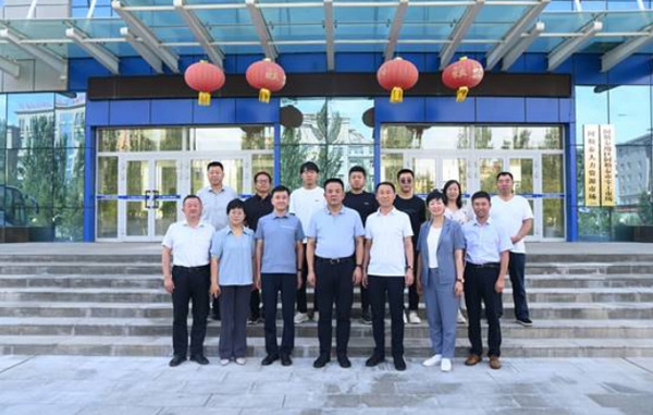 河西學院黨委書記梁兆光帶隊赴新疆阿勒泰地區和兵團第十師北屯市推進人才援疆工作并訪企拓崗