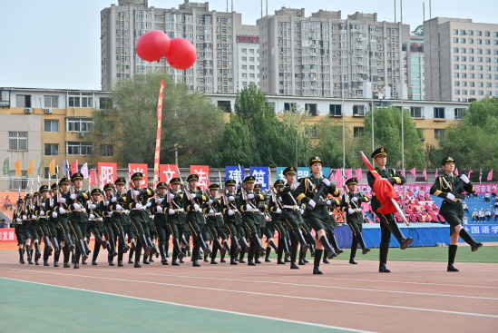 东北大学第六十届体育运动大会隆重举行