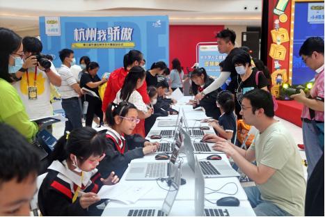 青年時報牛通社與小碼王啟動戰略合作強強聯手拓展小學生思維