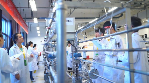 華東理工大學學子在2023第六屆全國大學生化工實驗大賽全國總決賽上獲得特等獎