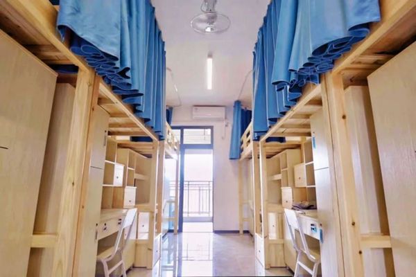 福建阳光学院凭什么吸引众名家？6000 万引才背后的 “硬核” 师资密码