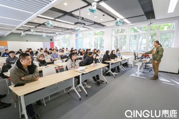 這所學校188間智慧教室！教學智慧督導已經用起來了！