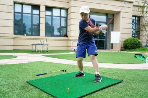20多种中外经典活动齐聚校园夏日嘉年华，哈罗南宁这样“玩中学”