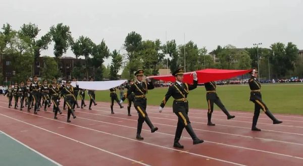 北京高校春季運動會精彩來襲