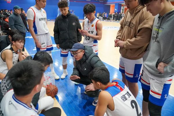 2023年陜西省大學生籃球聯賽暨CUBAL預選賽于火熱開賽
