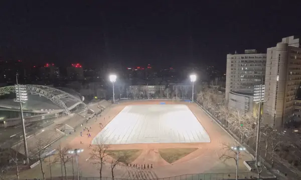 北京理工大學操場主場完成燈光升級改造 滿足大賽轉播亮度標準