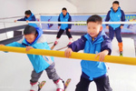 安徽岳西县乡村学校室内滑雪馆竣工验收并试运行